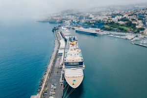 Madeira Kreuzfahrt Funchal vom Hafen in die Stadt